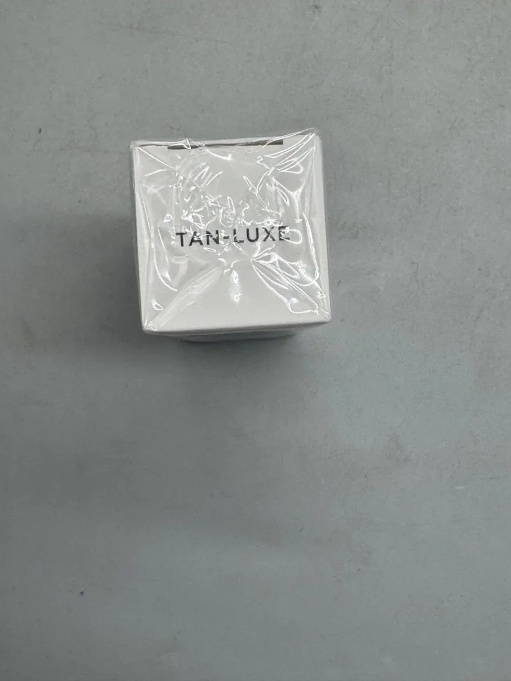 Tan-Luxe The Face Illuminating Self-Tan Drops Light/Medium 20ml New
